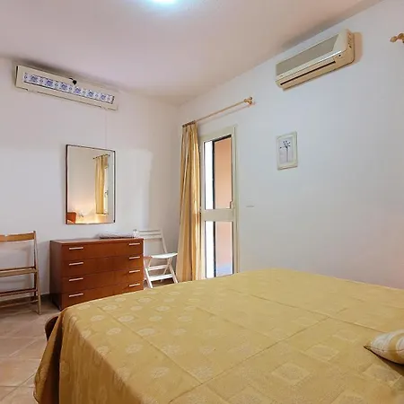 Casa Mattea كالا ليبيروتو